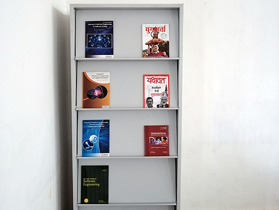 04 Gallery